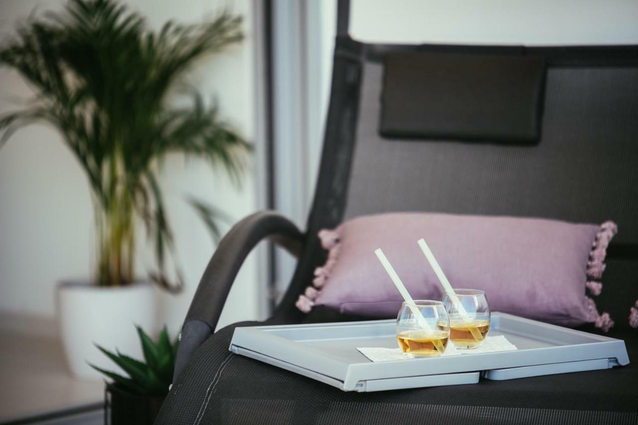 Unique Luxury Designers Apartment Right Next To The Beach Sukošan Екстериор снимка
