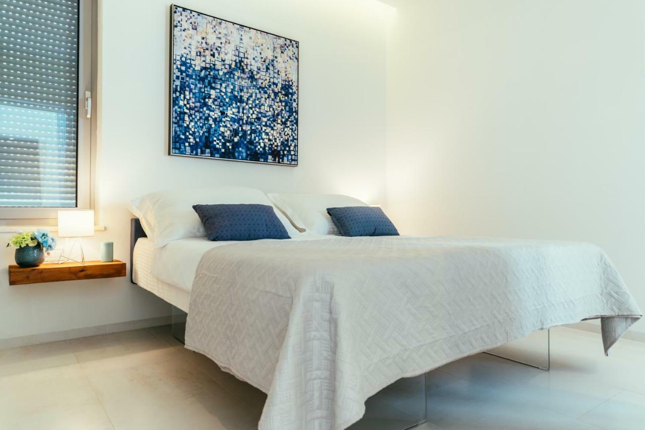 Unique Luxury Designers Apartment Right Next To The Beach Sukošan Екстериор снимка